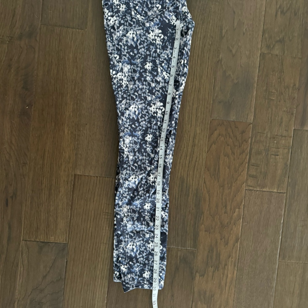 Club Monaco Pants - Picture 5 of 8